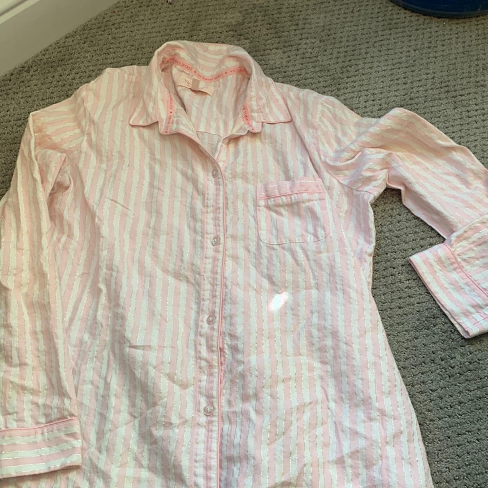 Victoria secret sleep shirt